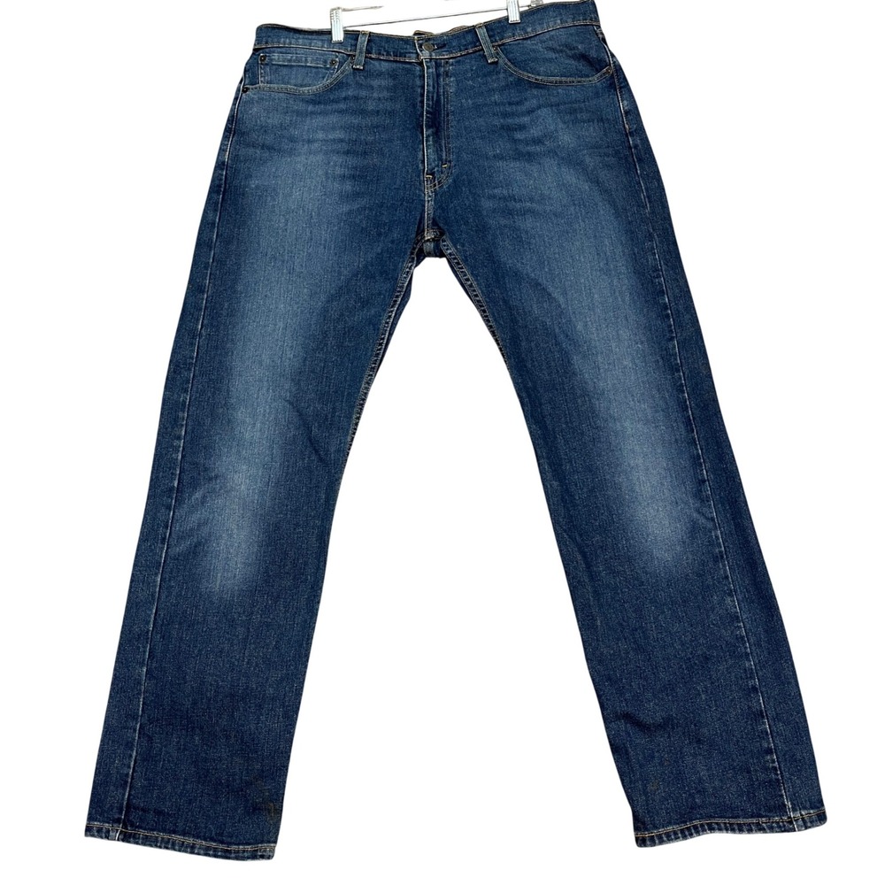 Levi Strauss 505 Jeans Mens 38x32 Medium Wash Blue Straight Leg 5 Pocket Classic